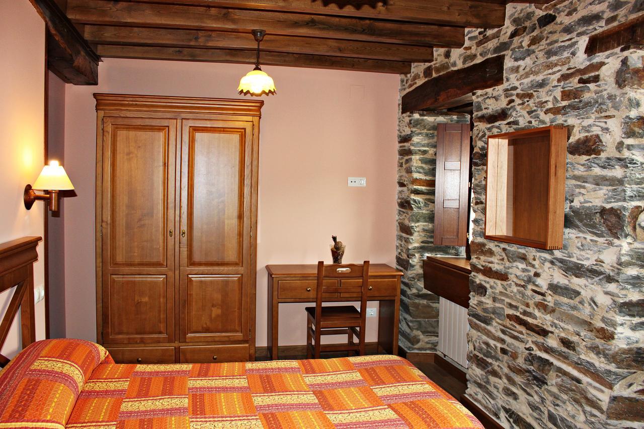 Apartamentos El Llago Boal 외부 사진